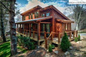 a gorgeous red cabin in Banner Elk NC